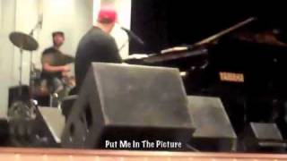 Matt Giraud- Brand New Day (Soundcheck 12-11-10: Rockford, MI)