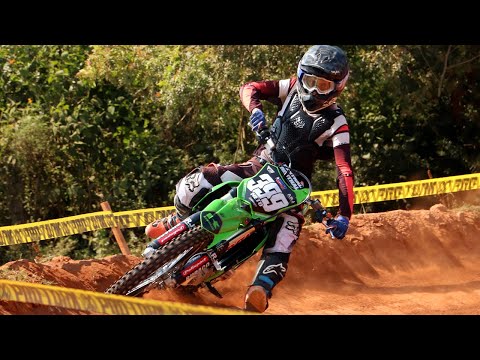 Disputa pelo pódio na Corrida das Importadas. 1a etapa Copa Integração de Velocross 2022