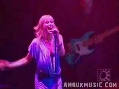 Anouk - RTL Boulevard 14/03/2006