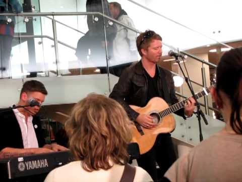 Aleksander With-Worth it 22.04.10