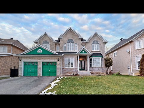 18 Roberson Drive, Ajax