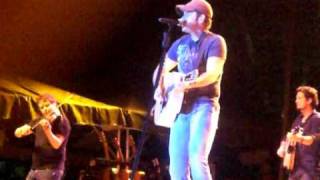 Rodney Atkins-In The Middle