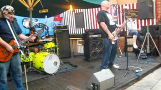 flying blind on a rocket cycle dont push it