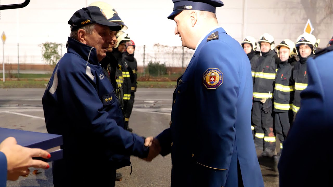 35 év szolgálat után vonult nyugdíjba a dunaszerdahelyi tűzoltó