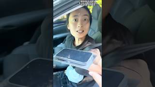 Cette coque de téléphone en forme de couteau est vraiment effrayante !
