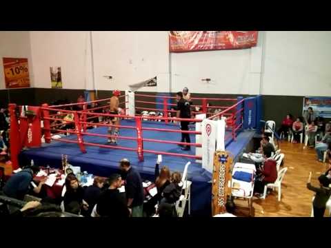 Lucas Ibarra vs Fernando Villalba 81kg amateur Lowkick 1er round