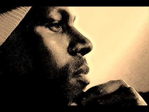 Mr Gee (featuring Lara Lee) - sea shells