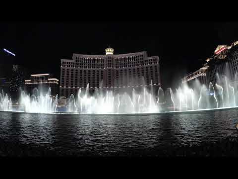 Amazing Bellagio fountain show, Las Vegas 08.09.2018