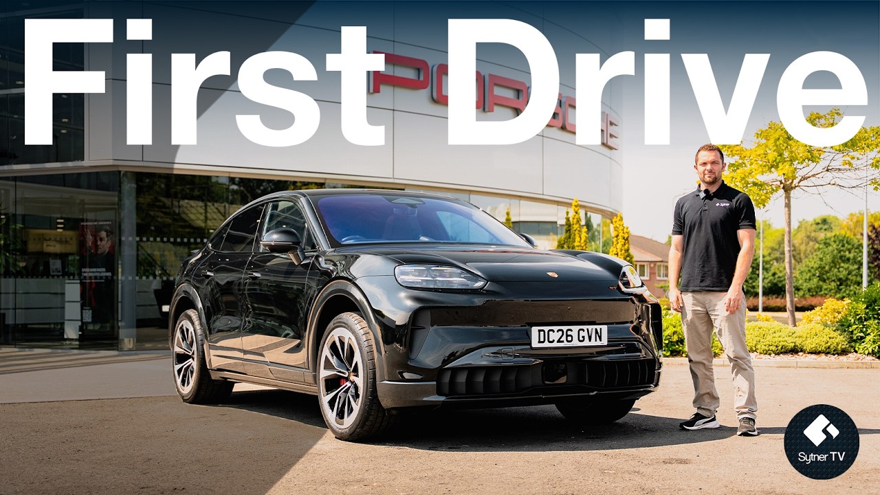 The NEW 2026 Porsche Cayenne S Electric | How does it drive? (4K)