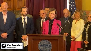 Gov. Reynolds, Sen. Rozenboom and Rep. Wheeler speak at AEA bill-signing ceremony