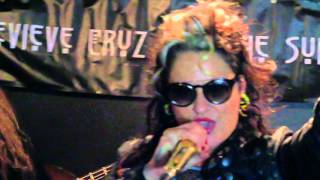 Jenevieve Cruz and the Submissives - Do It To Myself