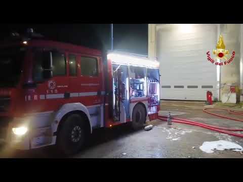 Incendio allo stabilimento di smaltimento rifiuti delle Strillaie