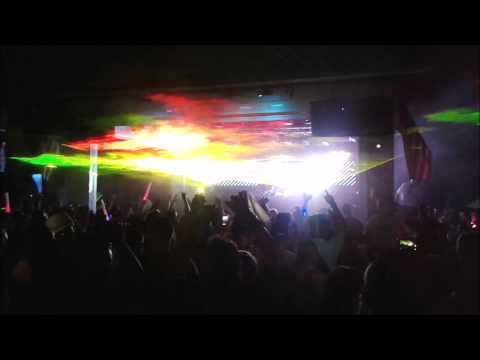 Paul Oakenfold @ Shephard's Clearwater -- Temper Trap - Sweet Disposition (Perfecto Remix)