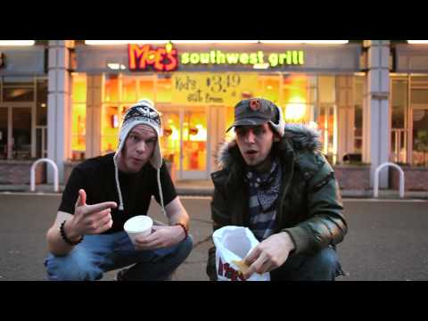 image-Does Moe's only play music from dead artists?
