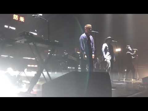 Massive Attack with Young Fathers - Voodoo In My Blood (Live in Tokyo, November 28, 2017)