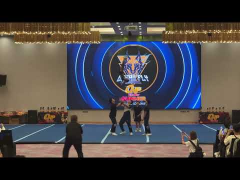 Dreamfly Cheerleading (Taiwan) Partner Stunt lv 7