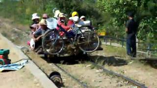 preview picture of video 'bamboo train in Battambang'