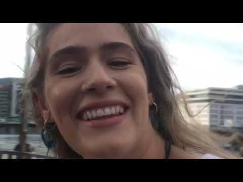Video thumbnail for Le Louvre
