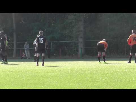4 okt 2014 NEC B1 - VV De Meern B1 com 4-3 Doelpunt NEC uit penalty (2-2)