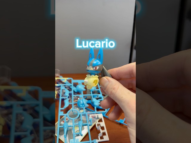 Vídeo relacionado con Figura de Batalla Pokémon PKW4868 Lucario - Juguete Oficial de Pokémon para Niños de 4+ Años