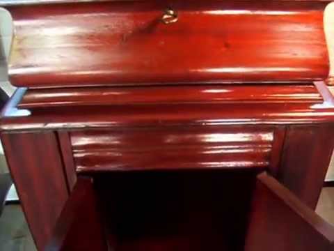 Earliest Victor Victrola 1906 Victor Flat Top with Pooley Cabinet 1906