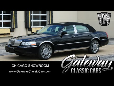 2006 Lincoln Town Car (CC-2009676) for sale in O'Fallon, Illinois