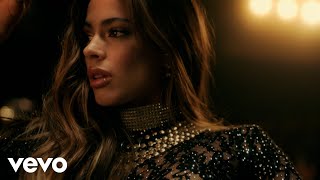 Kadr z teledysku La Lotto tekst piosenki Martina Stoessel feat. Anitta, Becky G