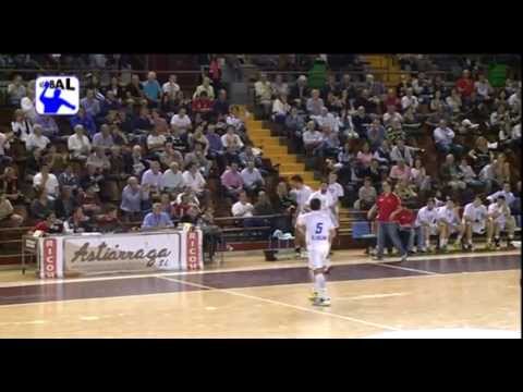 Reale Ademar León 25 - GlobalCaja Ciudad Encantada 25