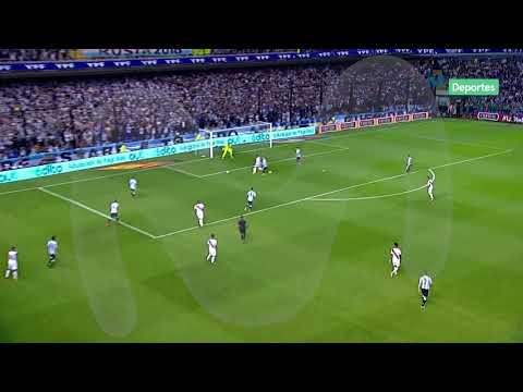 Perú vs. Argentina: Jefferso Farfán tuvo en sus pies el 1 - 0