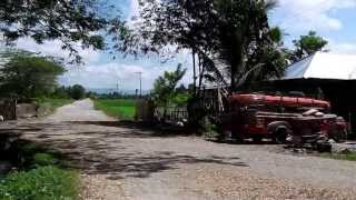 preview picture of video 'A boss and his first Jeepney'