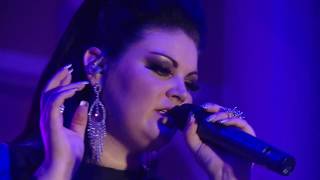 Corlea Botha - Help Me Make It Through The Night (Skyroom Live)