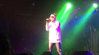 WILLIAM SINGE LIVE 2016- LOVE YOURSELF (Justin Bieber)