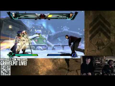 GRAVELPIT: Training for Clash at the Copa.