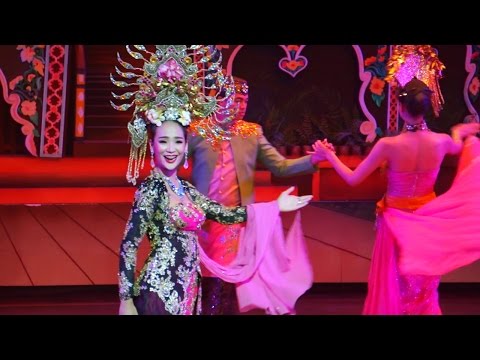 ALCAZAR CABARET 2015 © - MELAYU DANCE