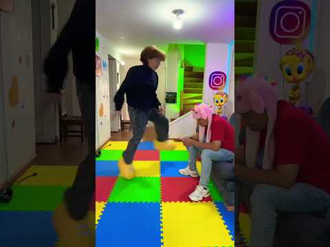 NO LLEGO AL BAÑO #yosoydelos7mil #humor #comedia #comedy #funny #sarcas #fypシ #shortviral