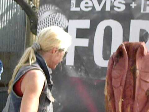 The Runaways' Cherie Currie Chainsaw Carving at Levi's FADERFort SXSW 2010