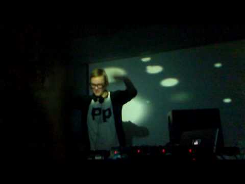 Peter Pixzel @ fabric - WetYourSelf 3rd Bday 07.02.10