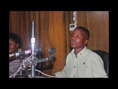 Uzi - A Lírica  Ft  Arnold Mc (Prod by Uzi) Official Audio Music