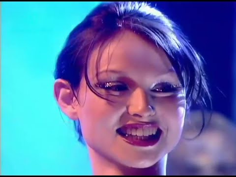Spiller feat. Sophie Ellis-Bextor - Groovejet (If This Ain't Love) - Top of the Pops 2000 (HD)