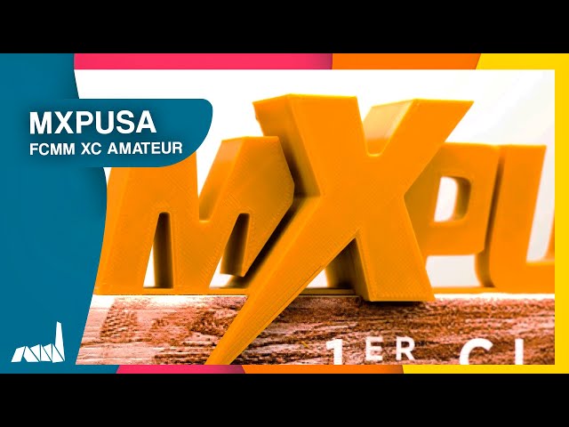Vídeo relacionado con Wanapix | Trofeo Personalizado con Nombre y Texto | Cristal Grabado (Escala de Grises) | Premio Personalizado | Redondo 10x11 cm | Incluye Estuche para Guardar | Jubilación