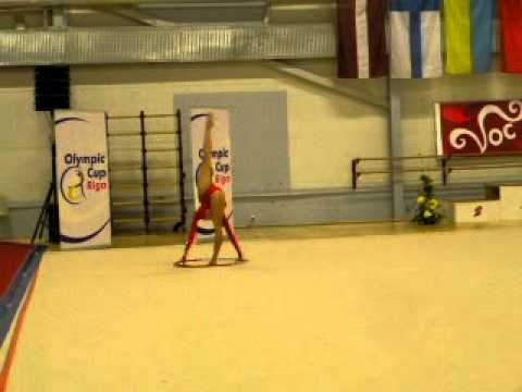 Jelizaveta Gamalejeva hoop Olympic Cup 2010