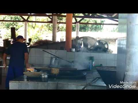 Produção de Rapadura no Engenho São Luiz