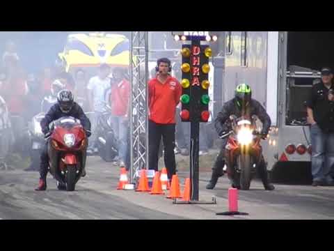 Suzuki Hayabusa vs Suzuki GSX-R 1000 Dragrace. Subscribe!!!!