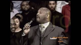 Bishop Marvin Winans sings &quot;I Feel Like Going On&quot;
