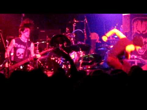 Gorgeous Frankenstein With Michale Graves - Scare Crow Man 12-26-09