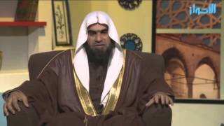 صورة هل يجوز إذا صلت المرأة بالنساء أن تجهر بالقراءة