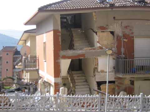 Terremoto in Abruzzo - Lunedì 6 Aprile 2009