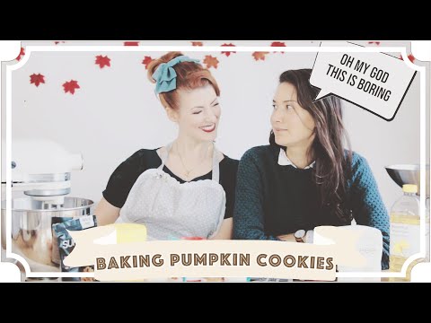Making Baking Fun! // Baking Bad with Jessie and Claud // Pumpkin Cookies (Low FODMAP) [CC]