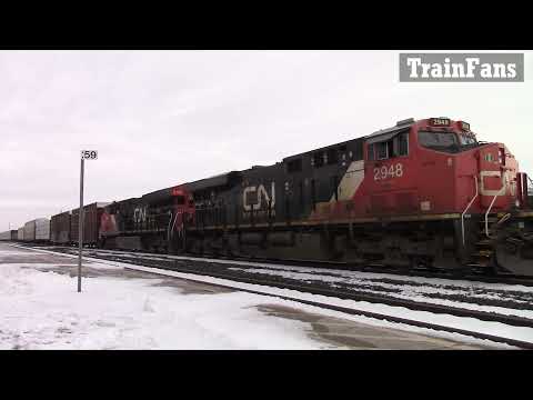 Westbound Manifest Train 485 CN 2948 & CN 3186 Locomotives Strathroy Sub