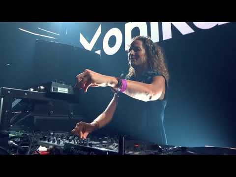 Monika Kruse at Tomorrowland 🧚‍♀️💙